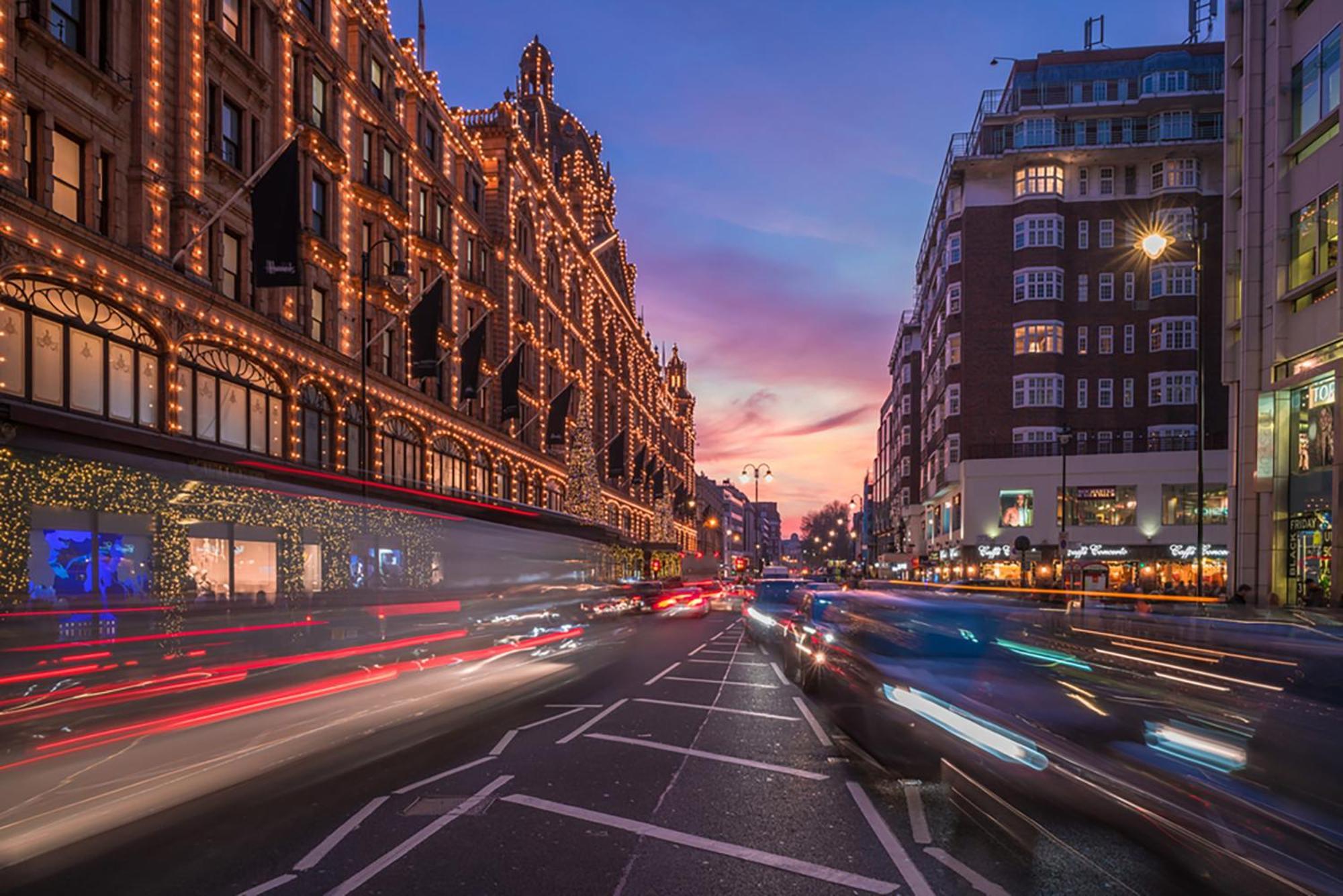 Modern Knightsbridge Apartment With Balcony Overlooking Harrods Prime Location Londres Exterior foto